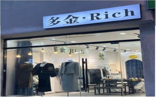 登封要开店？先在门头上下功夫